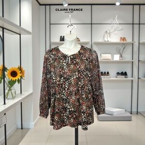 Claire France 14+ / Floral Blouse Sheer Sleeves – Size 2X (Plus Size)